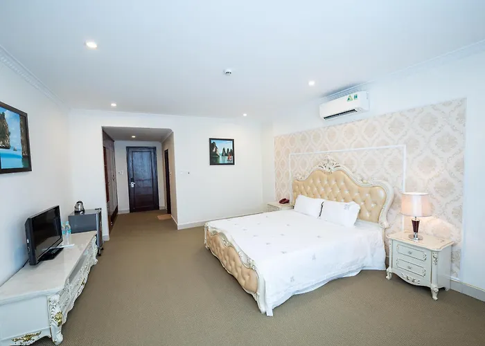 Huong Bien Hotel 3*